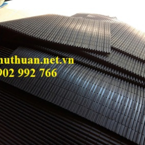 Cao  su tấm sọc khía 300x1000x10mm